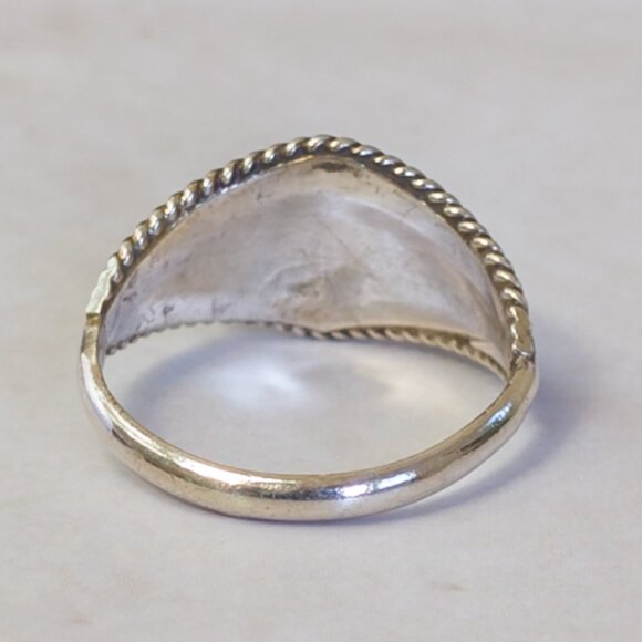 Sterling Silver Turquoise & Coral Trio Ring, Sz 5.5 — Southwest twist-wire - Picture 5 of 13